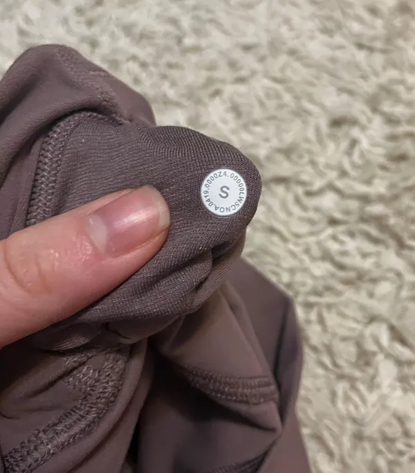 Lululemon Brown Limited Edition 25” align Leggings Size 2 - Image 4