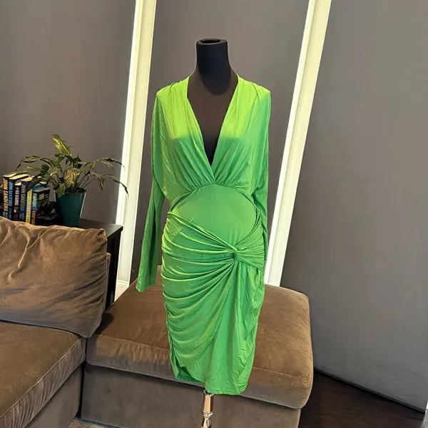 Women’s Sexy Green Long Sleeve BodyCon Party Dress Size 10/12 NEW - Image 3