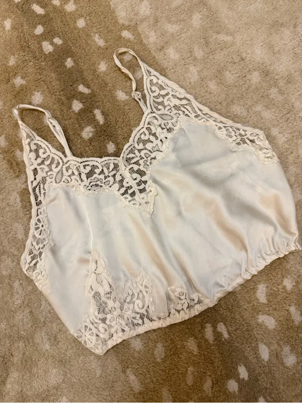 Free People Ivory Lace Satin Cropped Cami Tank Top XS Romantic Lingerie Y2K - Image 3