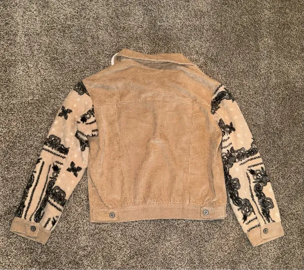 Umgee Women's Tan Corduroy Jacket with Printed Fleece Sleeves - Image 3