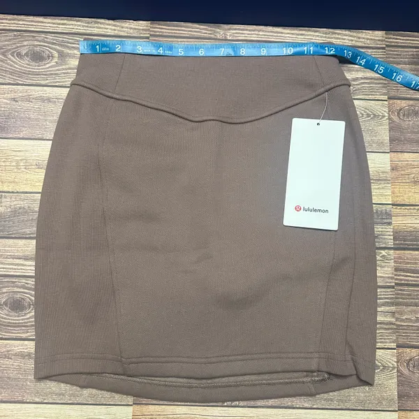Lululemon Scuba High Rise Mini Skirt NWT Size XS (TPTC) LW8ALSS - Image 6