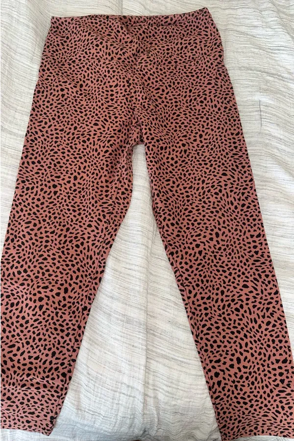 Victoria's Secret PINK Cheetah Leggings Yoga - Image 2