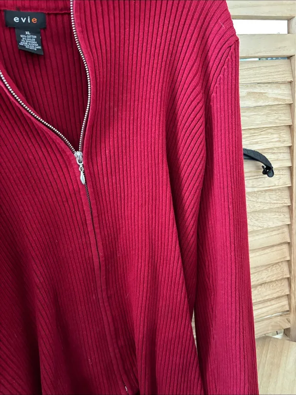 evie Women's Ribbed Zip-Front Sweater - Berry Red XL - Image 3