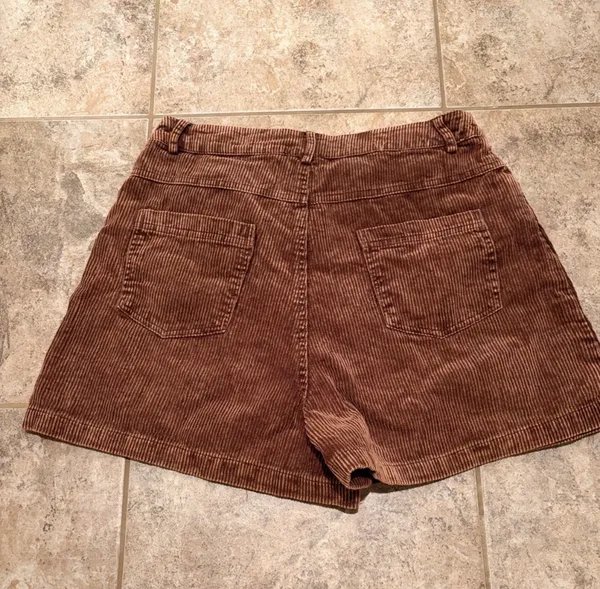 VICI Corduroy Mini Skort - Image 4