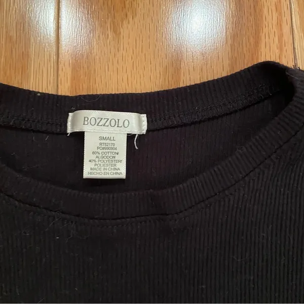 Bozzolo Black Long Sleeve Crop Top - Image 2