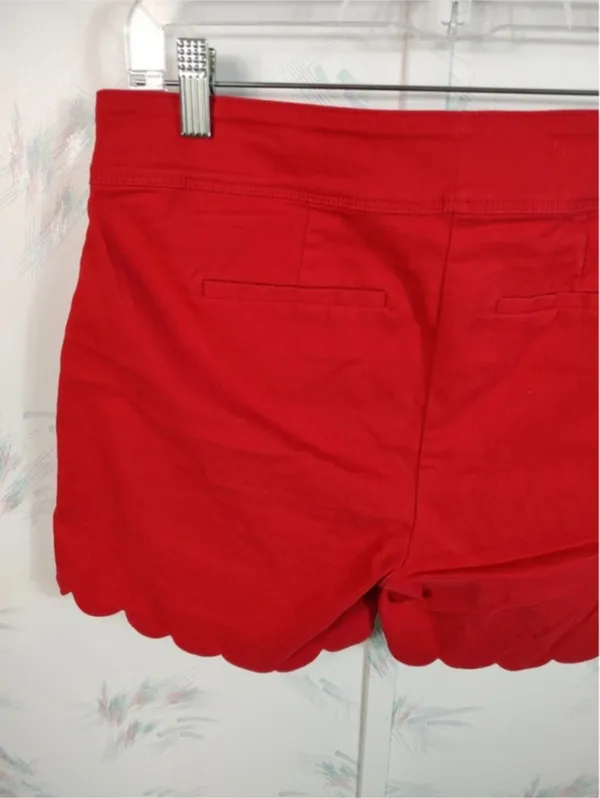 Isaac Mizrahi Red Shorts - Image 5