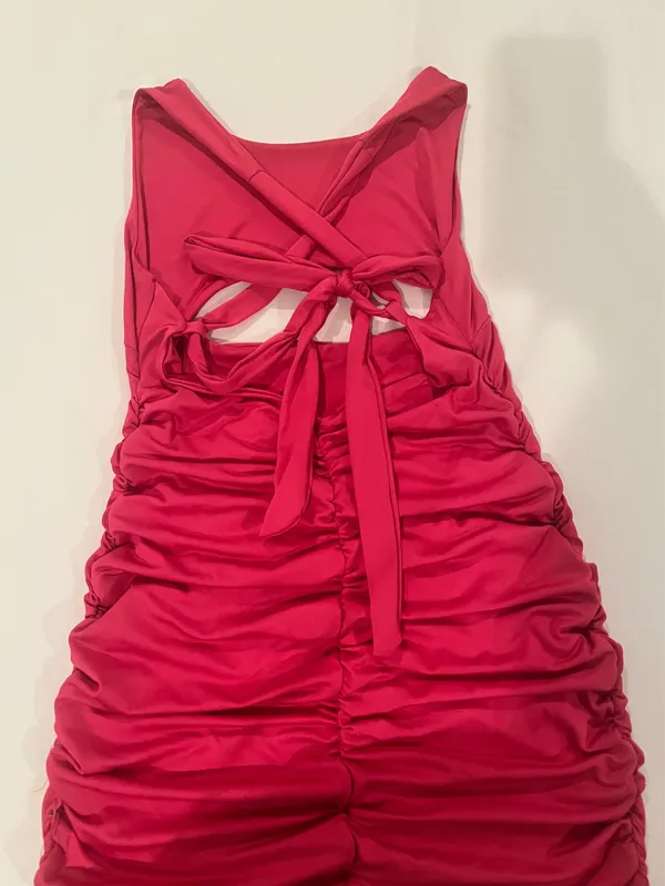 Pink ruched bodycon dress Size M - Image 5