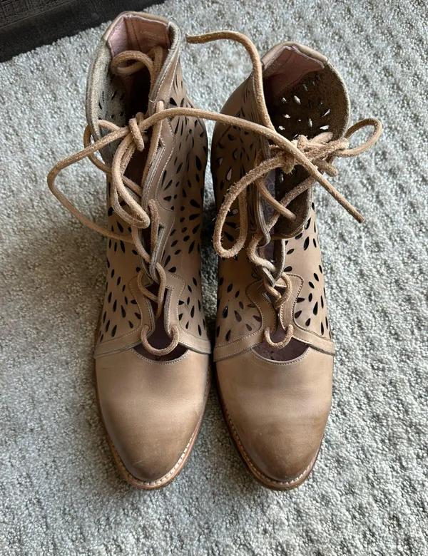 Western-style Boots - Image 2