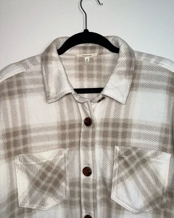 Maurices Wilder Fleece Shacket White & Cream Plaid Oversized - Image 3
