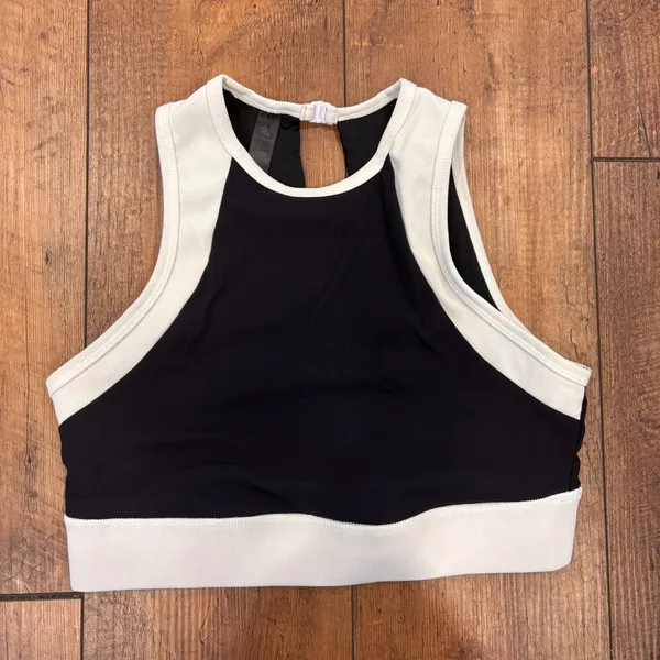 Kyodan Sports Bra Athletic Tank Size Medium Black White Open Back Sleeveless - Image 2
