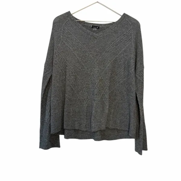 Smartwool Textured Knit V-Neck Sweater Size Medium - Image 2