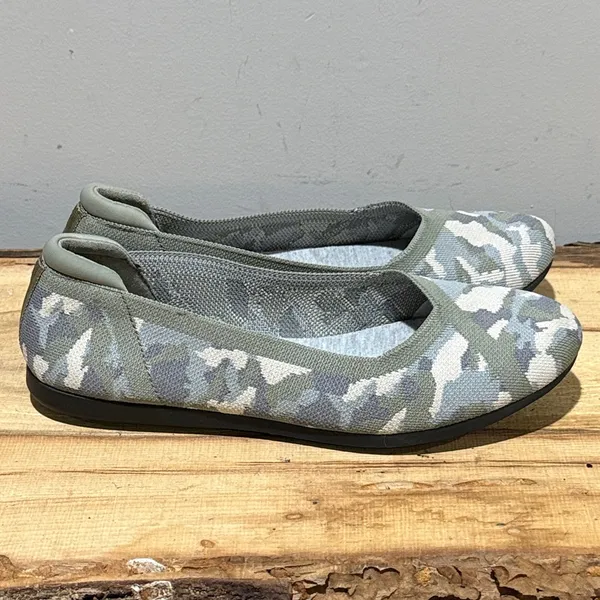 *NEW* Clarks Carly‎ Wish Cloudstepper Camouflage Ballet Flats Size 10 A51 - Image 4