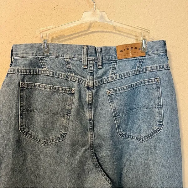Riders By Lee Light Wash Denim Vintage Jeans - Image 5