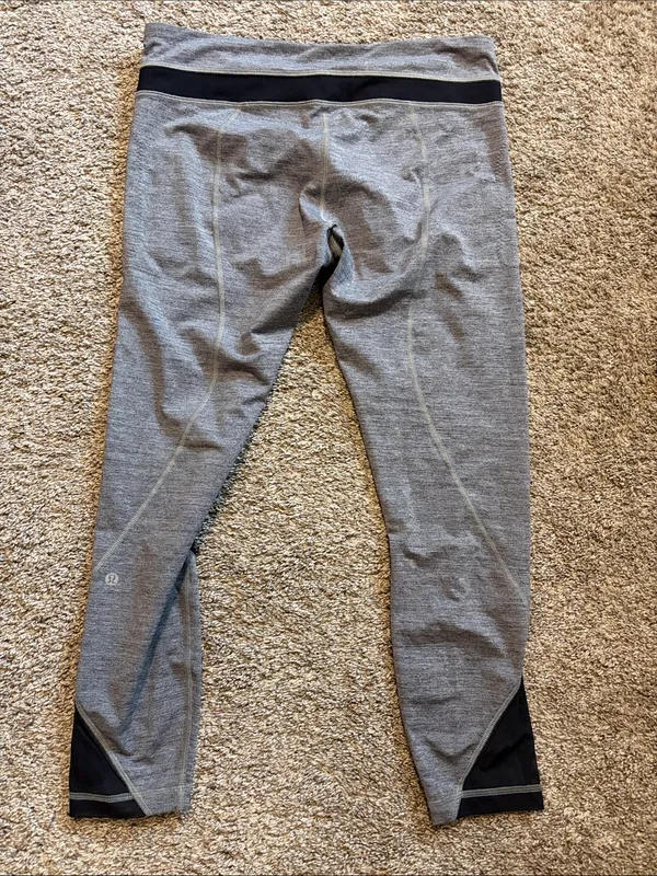 Lululemon Women’s Dark Slate Inspire Meshed Tight II Leggings‎ Size 12 - Image 8