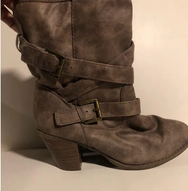 Slouch Boots Tan Size 10 - Image 2