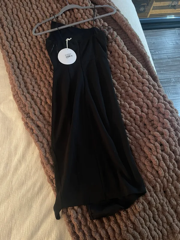 Aero Midi Dress - Image 4