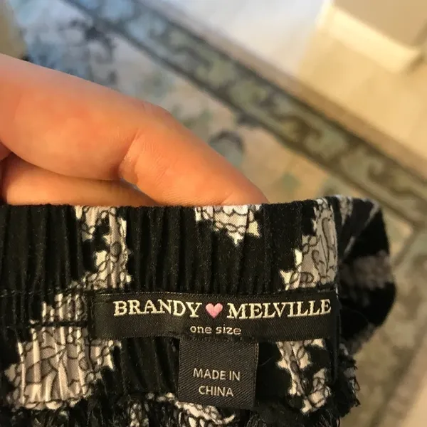 BRANDY Melville paisley skirt mini skirt - Image 5