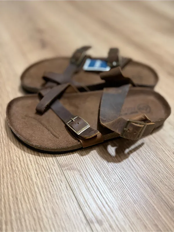 WHITE MOUNTAIN Gracie Leather Footbed Sandals Brown Toe Loop Buckle Sz 7 NWT - Image 3