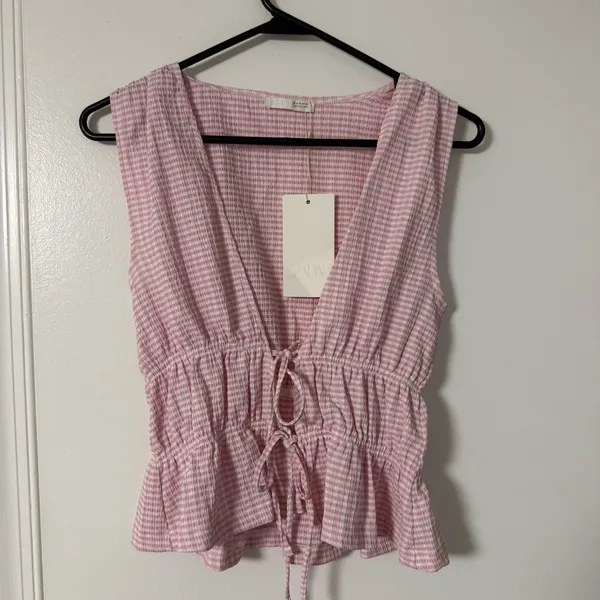 NWT Zara women’s Pink Gingham Tie-Front Top medium - Image 8