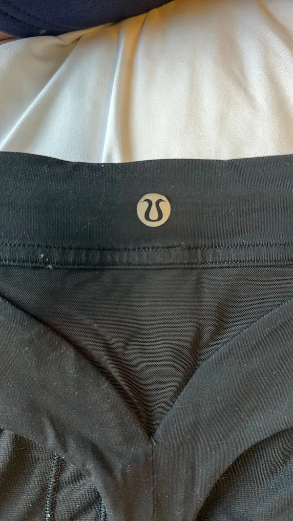 Lululemon Sports Bra Black - Image 3