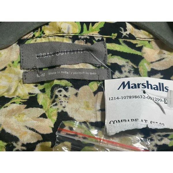 Urban Outfitters Yellow Green Floral Short Sleeve Wrap Dress NEW Sz Medium Boho - Image 11