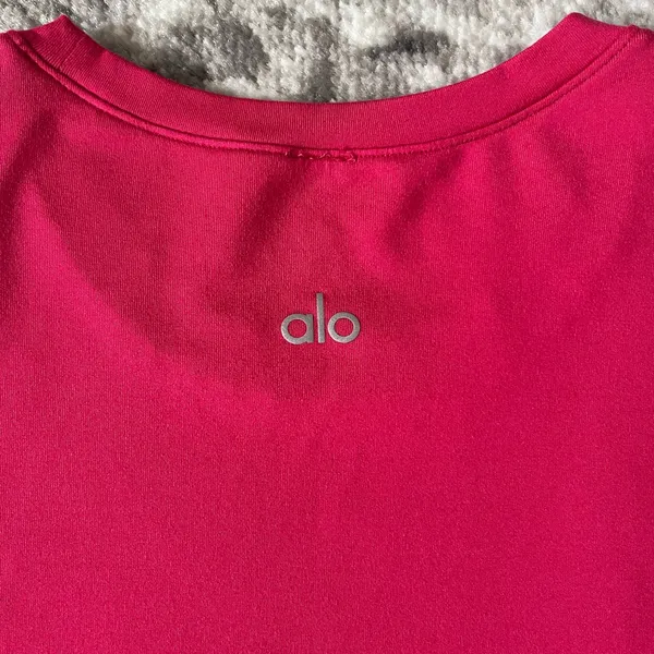 Alo Alosoft Finesse Tee - Image 3