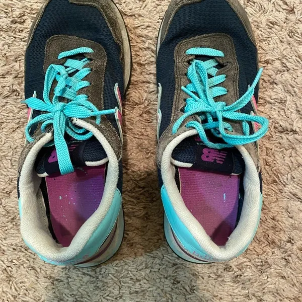 New Balance 574 Women's Size 7.5 Navy/Teal/Pink Retro Sneaker Moderate Wear - Image 5