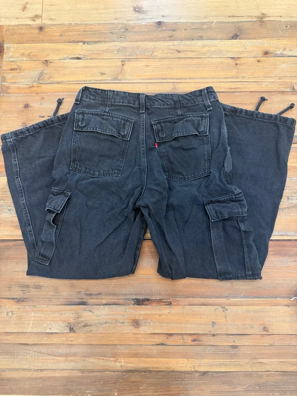 Levi’s ‘94 Baggy Cargo Jeans - Image 3