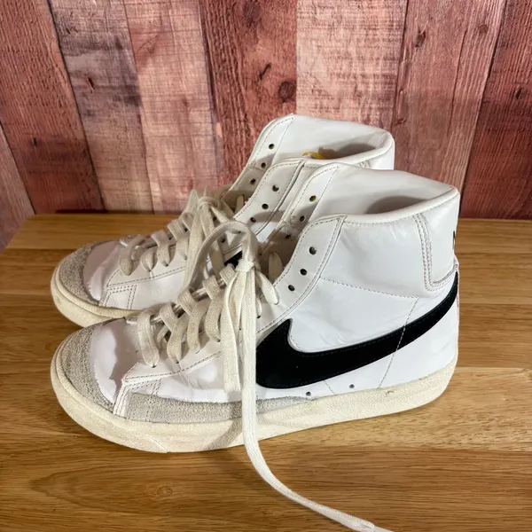 Nike White Blazer Mid 77‎ Sneakers Size 7 - Image 2