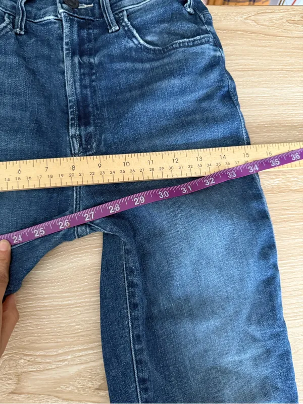 Mother 24 Hustler Ankle Fray Wish On A Star Dark Wash Cut Off - Image 9
