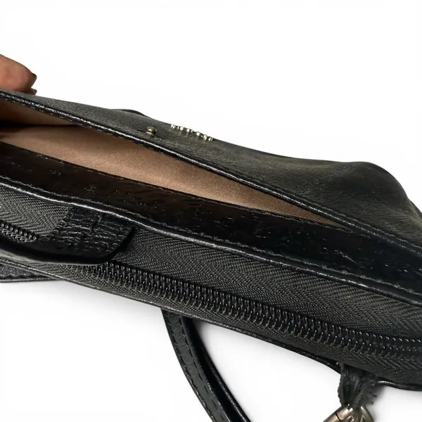 The‎ Sak Iris Smartphone 3 In 1 Crossbody Wristlet Wallet Black Leather Embossed - Image 10