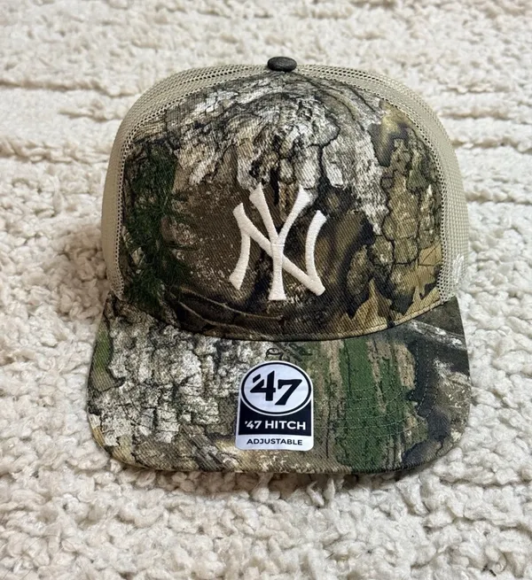 ’47 Brand MLB New York Yankees Real Tree Camo Hitch Trucker Hat - Image 2