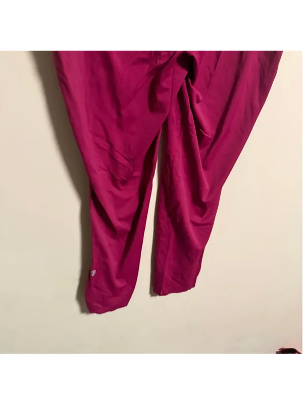 Lululemon Base Pace High-Rise Crop 23" Magenta Purple- Size 8 - Image 4
