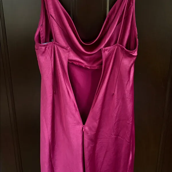 NWT Lioness Walk The Line Midi Dress Magenta Large - Image 15