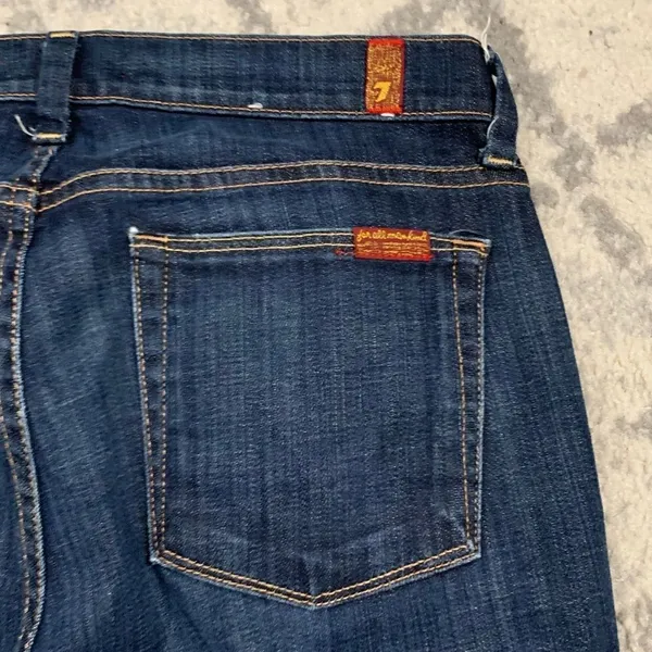 7 for all mankind zippers straight leg jeans. Size 28. In great condition. - Image 7