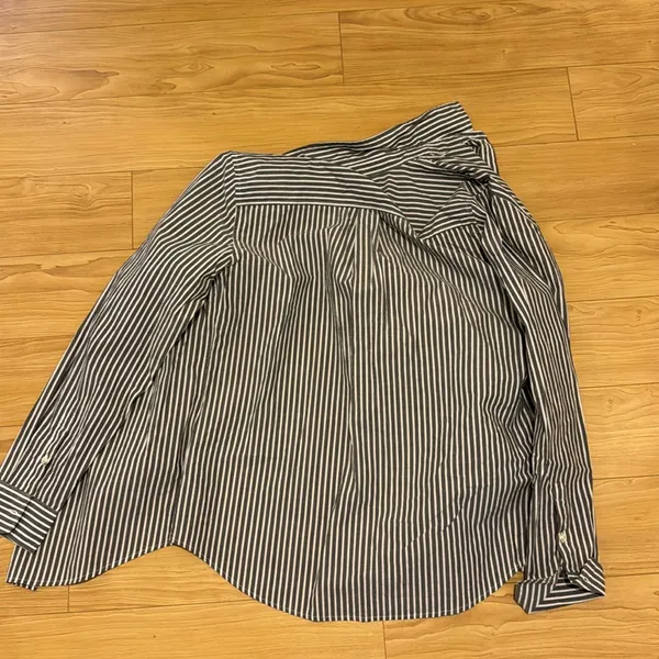 Amazon Stripped Button Down Size M - Image 4