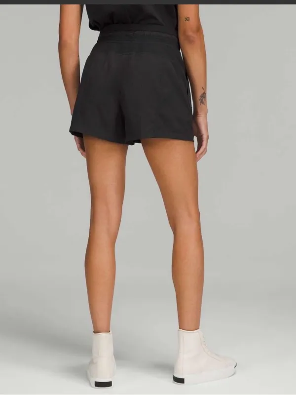 Lululemon Dance Studio High-Rise Short 3.5" Size 2 - Image 2