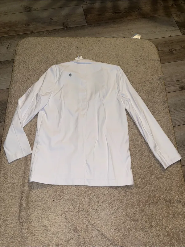 NWT FIGS White Women's Lab Blazer with Notch Collar - Image 7