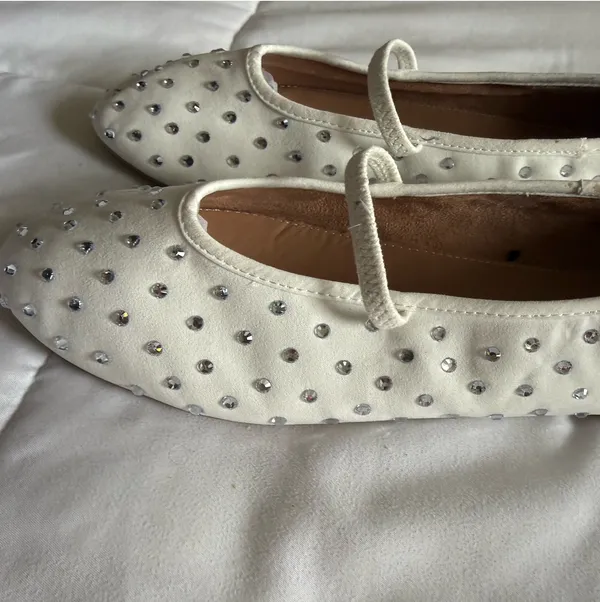 Women Ballet Flat Stud Mary Jane White Size 9 - Image 4