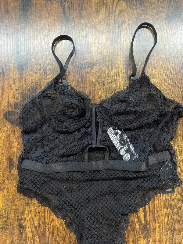 Nasty Gal Mesh And Lace Underwired Cut Out Bodysuit - Image 7