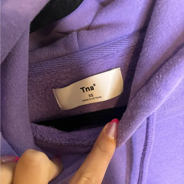 Aritzia TNA Hoodie sweatshirt purple size xs - Image 3