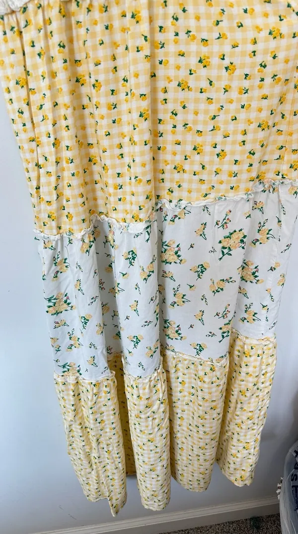 Bebop Women's Yellow Floral Gingham Tiered Smocked Maxi Dress Size XS - Image 3