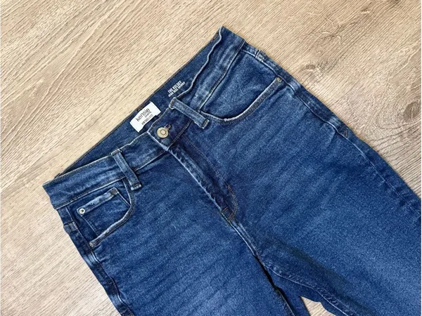 •Kensie• Kelsey High Rise Skinny Jeans - Image 3