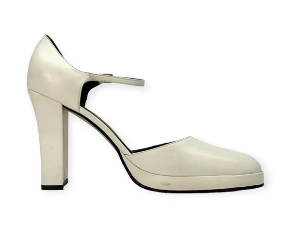 Andrea Coleccion | Size 8 | White Leather Round Toe Chunky 4 Inch High Heel Pump - Image 4