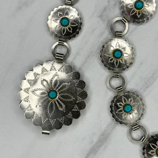 Womens Western Faux Turquoise Concho Chain Belt Silver Tone Small/Medium (S/M) ✨ - Image 4
