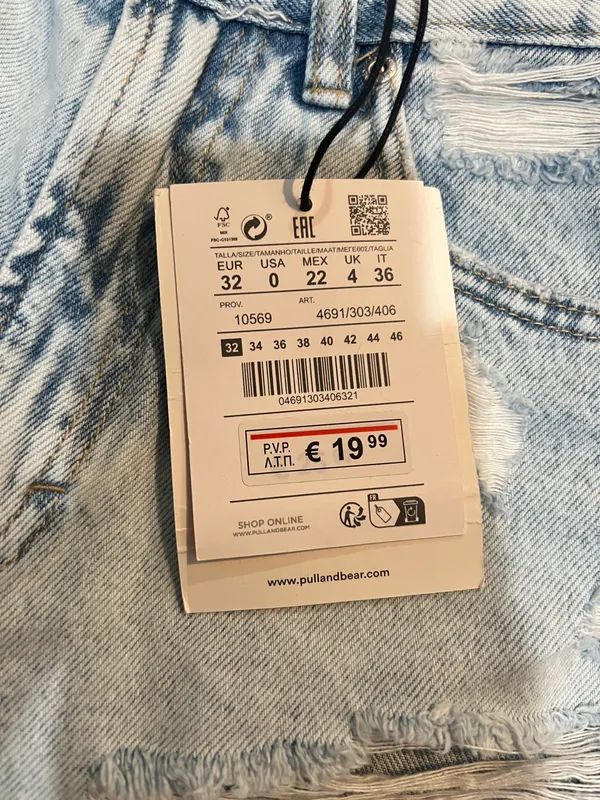 Pull & Bear Blue Mom Jean Short - Image 4