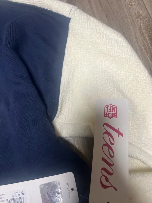 Patriots Navy and White Crewneck Pullover Sweatshirt Blue Size undefined - Image 4