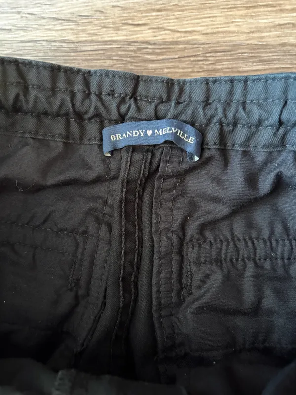 Brandy Melville Black Cargo Pants - Image 4