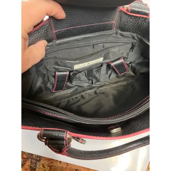 Y2K‎ Tommy Hilfiger black pebbled leather hand bag medium size retro vintage - Image 7