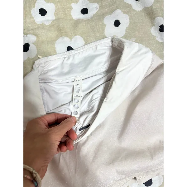 Lululemon pace setter shimmer skirt rare - Image 4